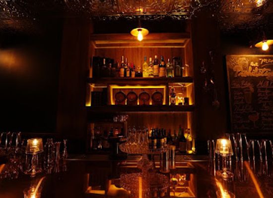 japan/kai/bar/bee-s-knees
