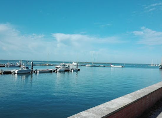 portugal/ria-formosa-natural-park/bar/cais-club