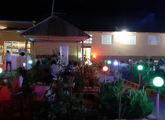 somalia/bay/bar/haldoor-restuarant-coffee-and-conference-hall