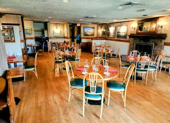 connecticut/greater-new-haven/bar/friends-company-restaurant