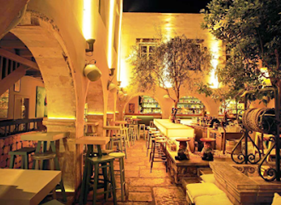greece/crete/chania/bar/u