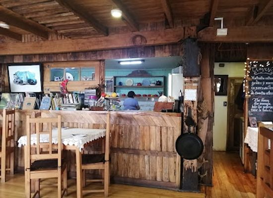 chile/chiloe-archipelago/bar/restaurant-travesia
