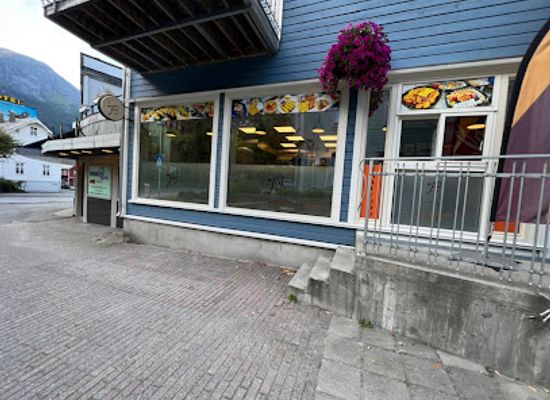 norway/trolltunga/bar/thai-take-away-odda-as