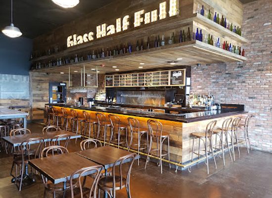 virginia/charlottesville/bar/glass-half-full-taproom