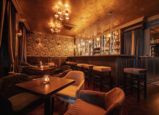 poland/warsaw/bar/backroom-bar