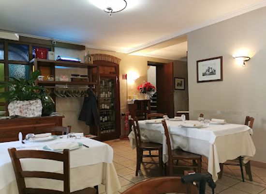 italy/roero/bar/cantina-del-bivio
