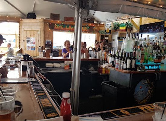 massachusetts/cape-ann/bar/mile-marker-one-restaurant