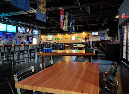 indiana/east-central-indiana/bar/the-yard-line-lounge