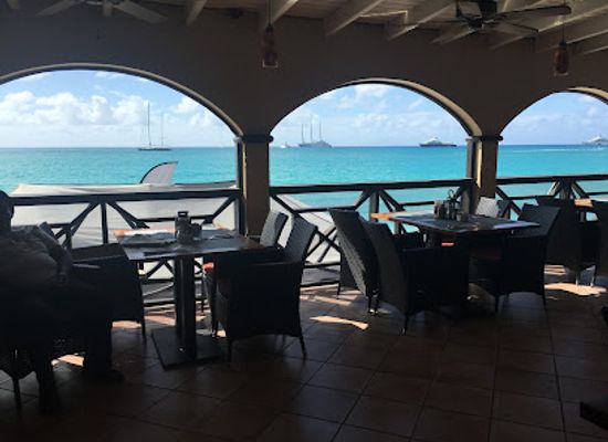 sint-maarten/simpson-bay-lagoon/bar/the-boon-beach-bar-restaurant
