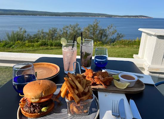 canada/cape-breton-highlands-national-park/bar/the-arduaine-restuarant-and-lodge