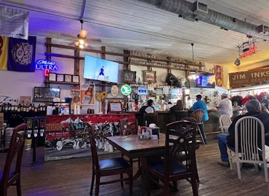 texas/llano-estacado/bar/joe-s-bar-in-llano
