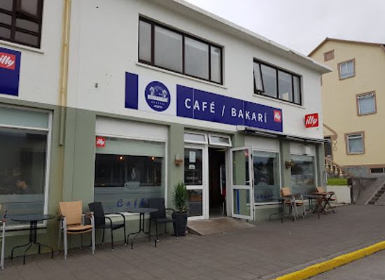 iceland/húsavík/bar/heimabakari
