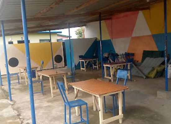 togo/togo-mountains/bar/bar-la-confiance
