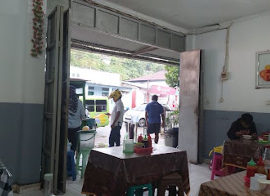 timor-leste/baucau/bar/bakso-campur-mie-ayam