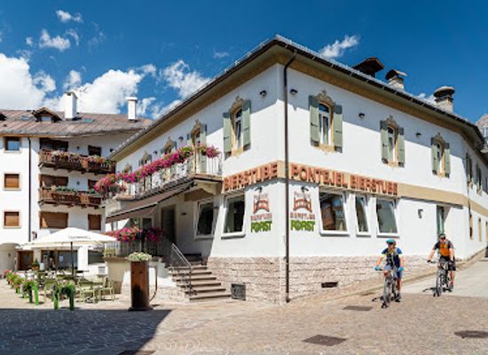 italy/cortina-d-ampezzo/bar/pontejel-bierstube-forst