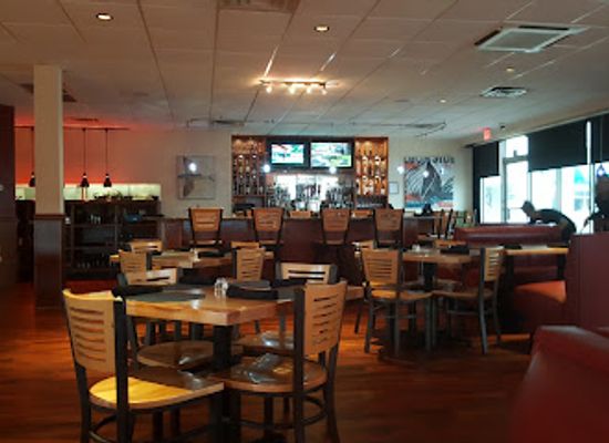 virginia/chesapeake/bar/lockside-bar-and-grill
