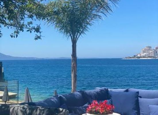 albania/saranda-region/bar/city-lounge