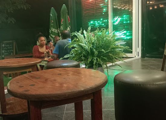 mozambique/maputo-city/bar/chill-out-cafe-bar