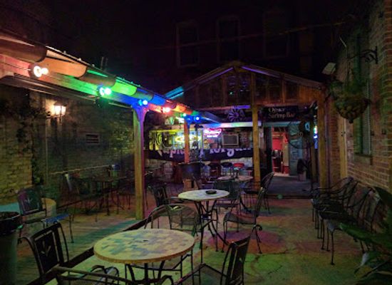 louisiana/shreveport/downtown-riverfront/bar/straycat