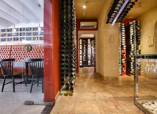 mauritania/hodh-ech-chargui/bar/vini-e-capricci-by-abraham-s