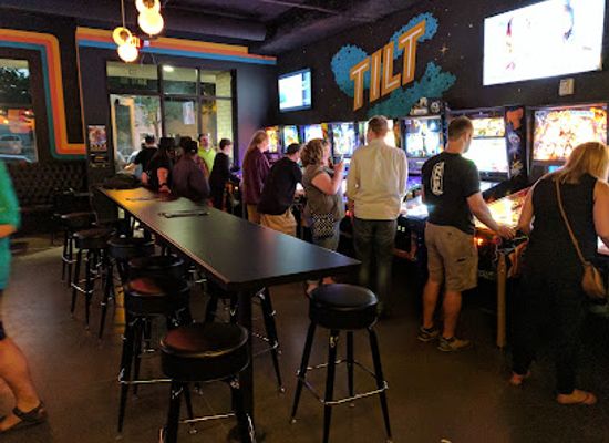minnesota/minnesota-river-valley/bar/litt-pinball-bar