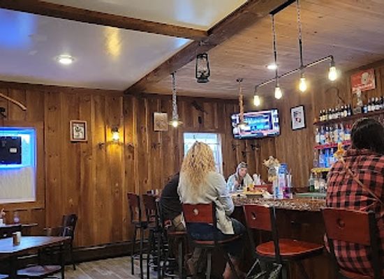 new-york/adirondack-mountains/bar/the-1892-bar-grille