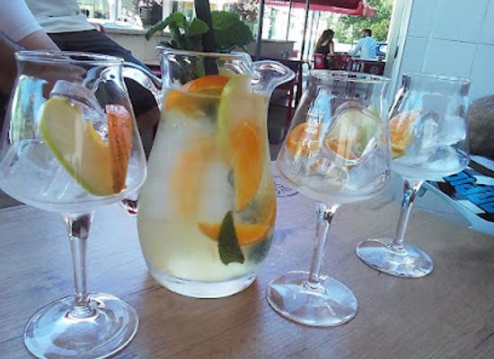 portugal/vila-real/bar/cafe-plutao