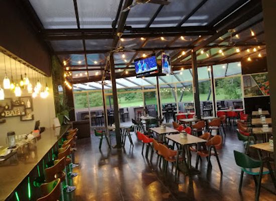 costa-rica/nicoya-peninsula/bar/solana-pub