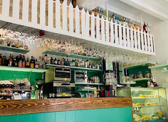 italy/bologna/bar/black-white-bologna-vintage-american-bar