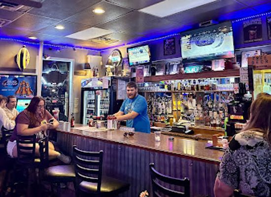 kentucky/frankfort/bar/parlays-tavern