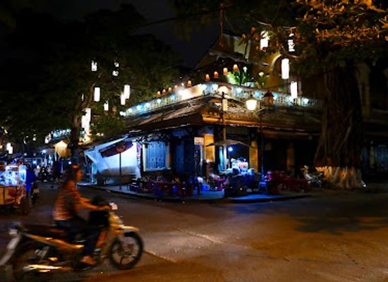 vietnam/hoi-an/hoi-an-ancient-town/bar/market-bar-market-terrace