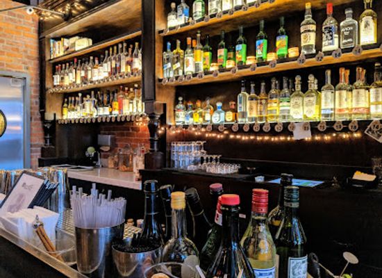 california/los-angeles-county/bar/the-grayson-bar
