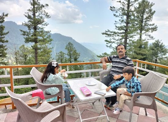 pakistan/azad-jammu-and-kashmir/bar/hotel-galiyat-inn-and-restaurant