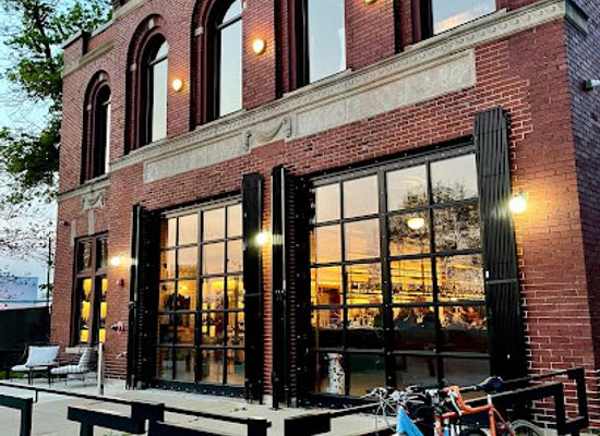 michigan/detroit/bar/ladder-4-wine-bar