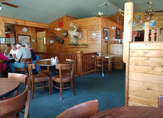 michigan/upper-peninsula/bar/eagle-harbor-inn