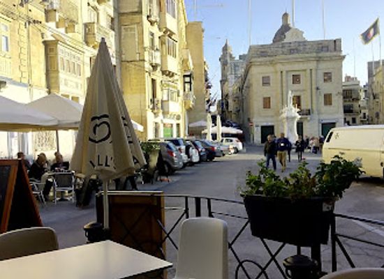 malta/birgu/bar/il-girbi