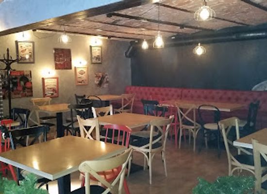 romania/craiova/bar/loof