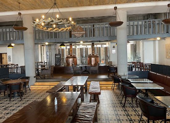 namibia/spitzkoppe/bar/brewer-butcher