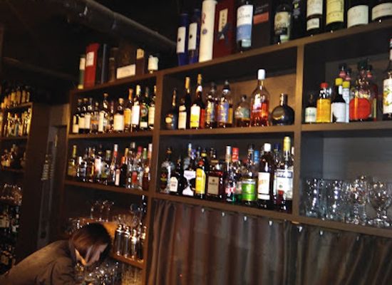 japan/kanazawa/nagamachi-samurai-district/bar/the-hideout