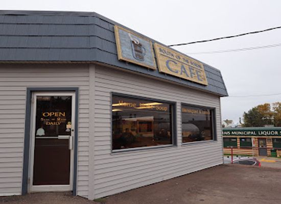minnesota/gunflint-trail/bar/south-of-the-border-cafe