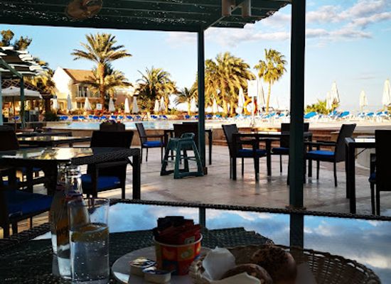 egypt/mediterranean-coast/bar/oasis-restaurant-and-bar