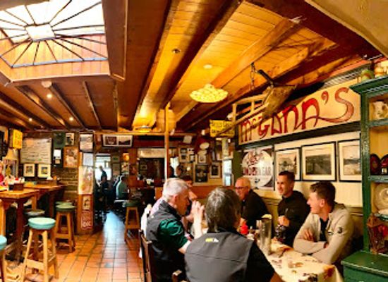 ireland/cliffs-of-moher/bar/mcgann-s-pub