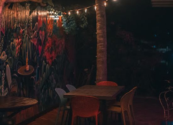 saint-lucia/anse-la-raye-quarter/bar/la-vie-bar-lounge