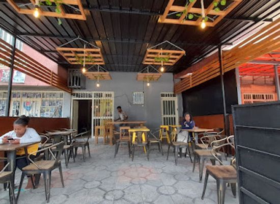 ethiopia/southern-nations-nationalities-and-peoples-region/bar/maraki-jambo-house