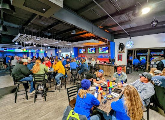 iowa/decorah/bar/king-pin-sports-bar-grill