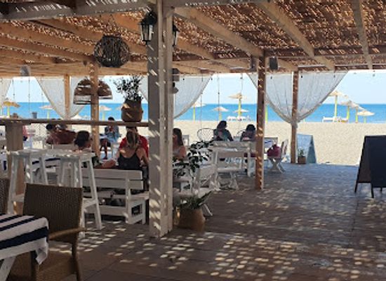 montenegro/ada-bojana/bar/restaurant-cafe-bar