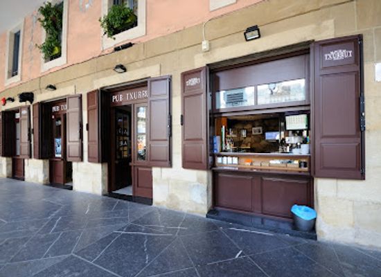 spain/san-sebastian/parte-vieja-old-town/bar/txurrut-terraza-puba