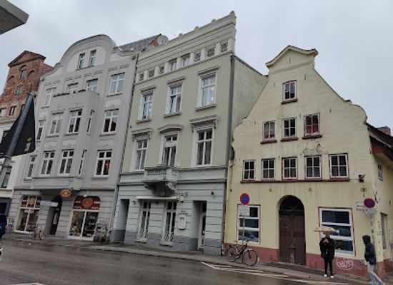 germany/lubeck/st-gertrud/bar/unklar-bar-lubeck