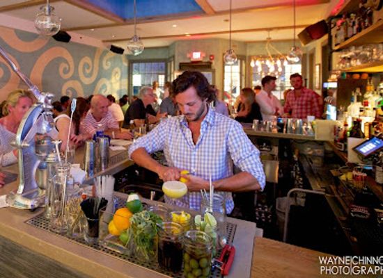 massachusetts/nantucket/bar/the-nautilus