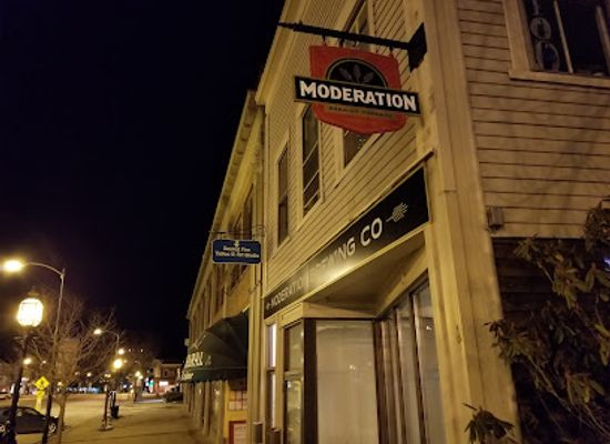 maine/sagadahoc-county/bar/moderation-brewing